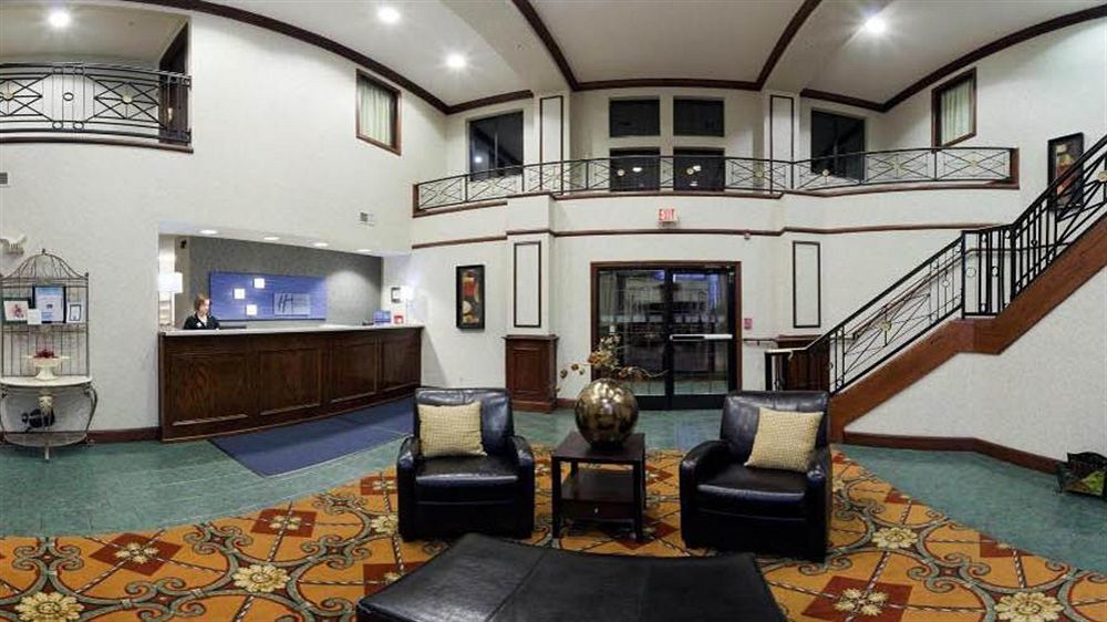 Holiday Inn Express Corydon By Ihg Exterior foto