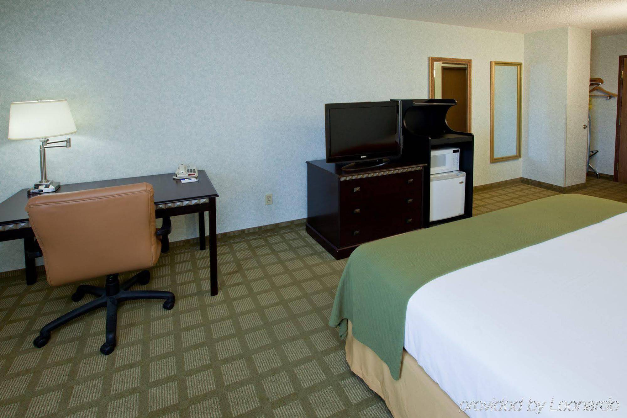 Holiday Inn Express Corydon By Ihg Habitación foto